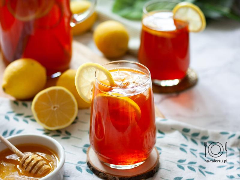 Orzeźwiające mrożone herbaty