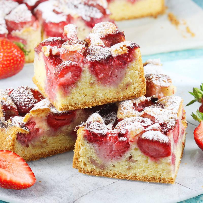 Pyszne ciasto truskawkowe na każdą okazję – sprawdzone przepisy dla każdego