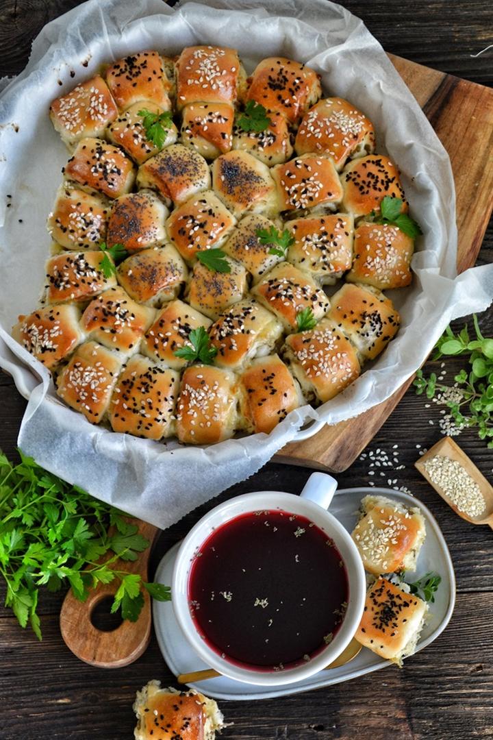 Przepis na paszteciki z ciasta francuskiego