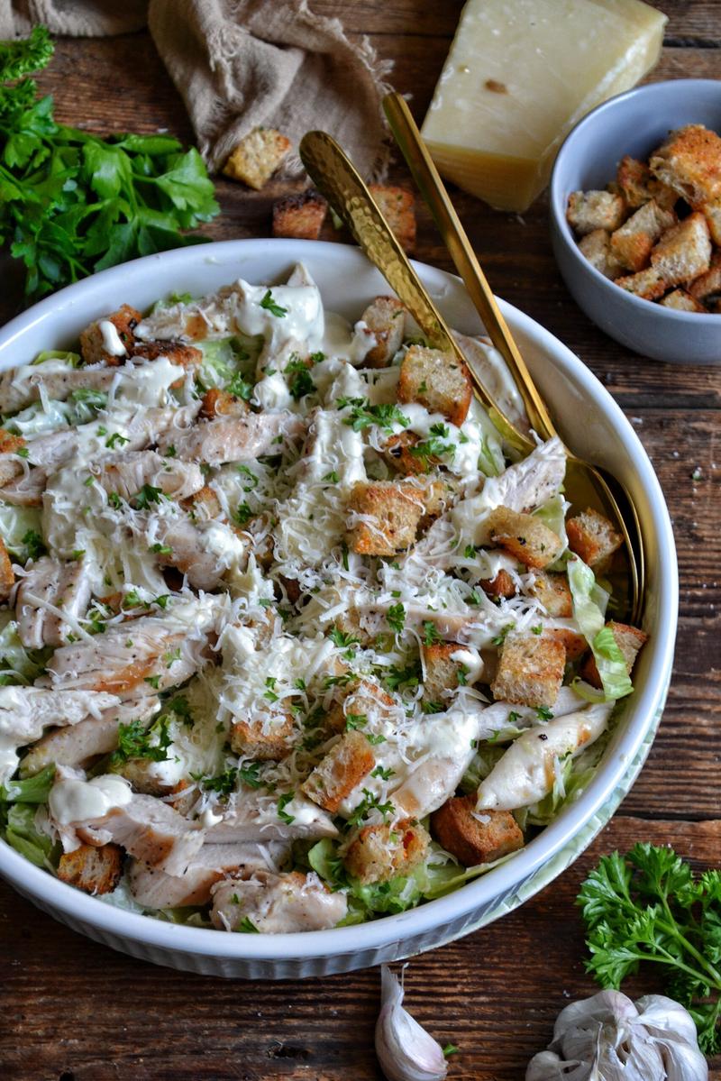 Zdrowa sałatka na lunch