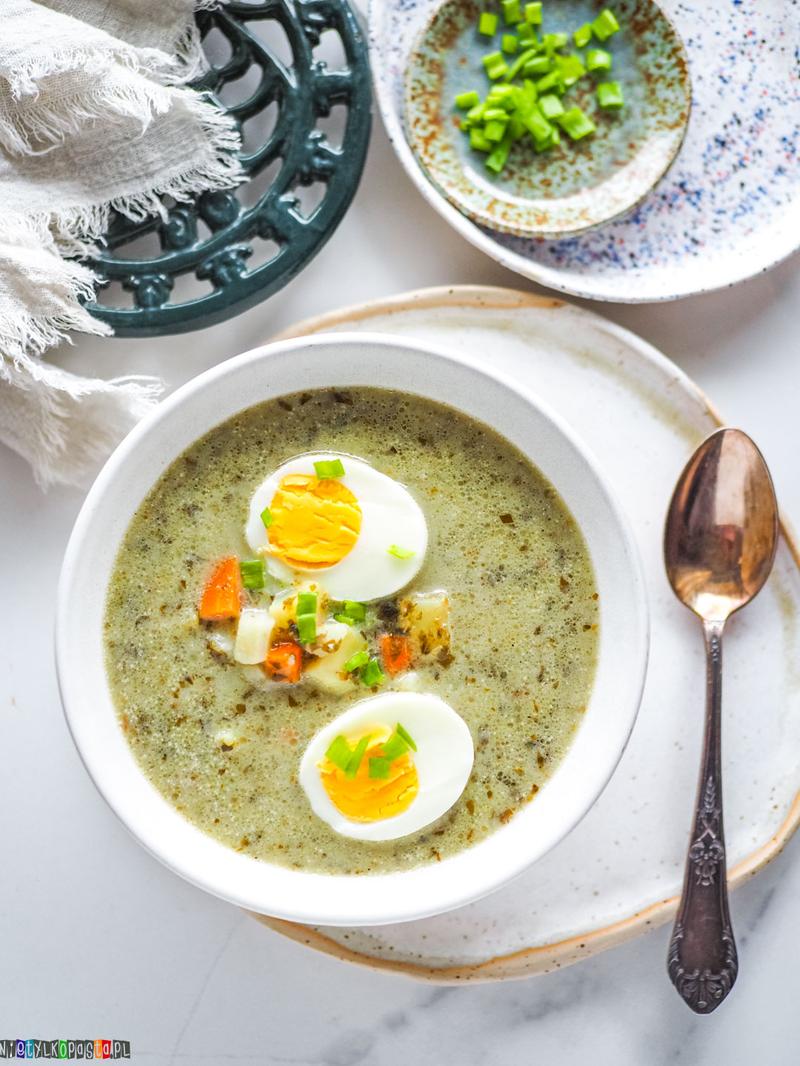 Zioła i przyprawy w zupie