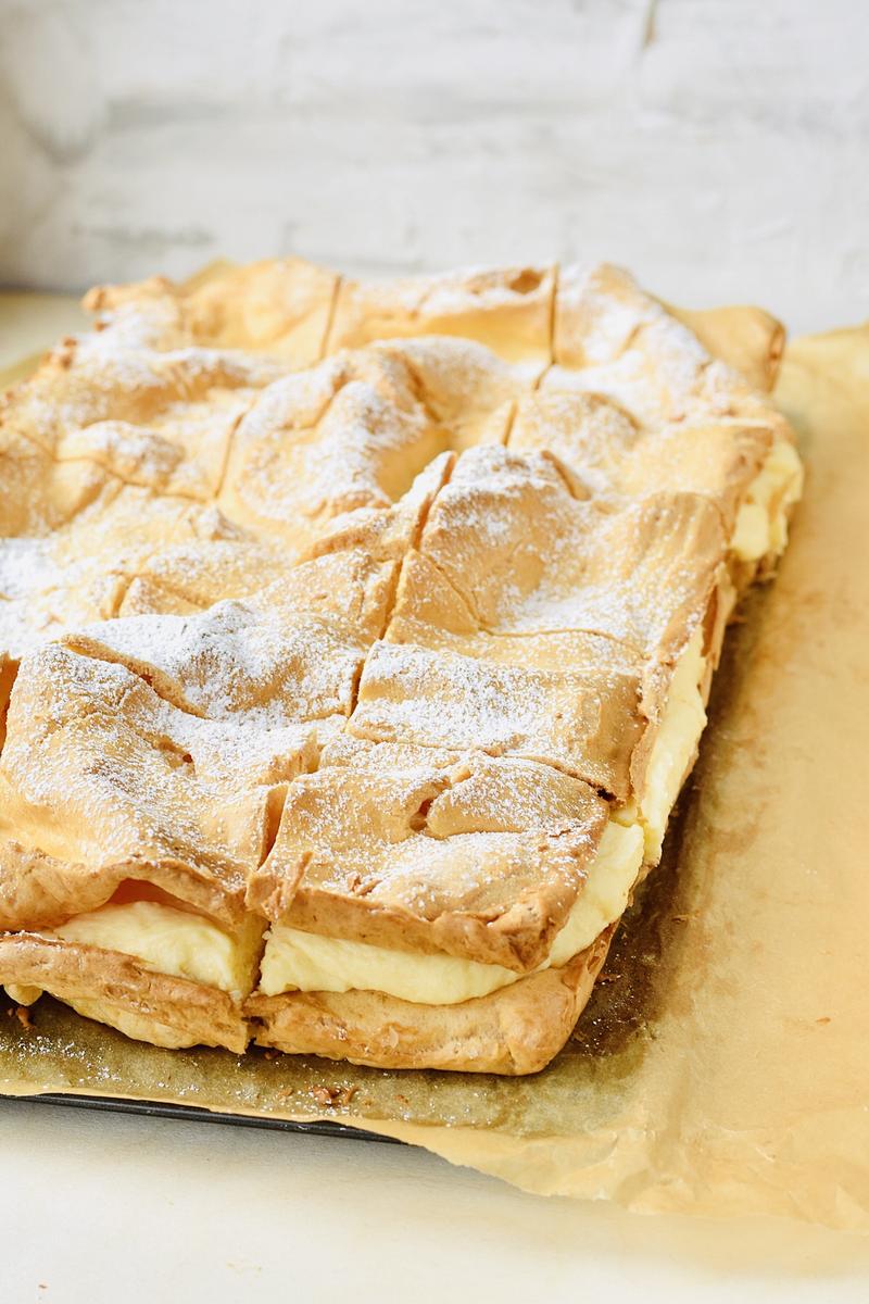 Karpatka z ciastem francuskim