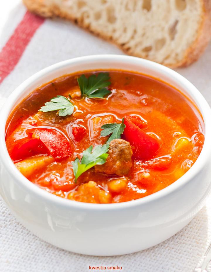 Kuchnia węgierska gulasz