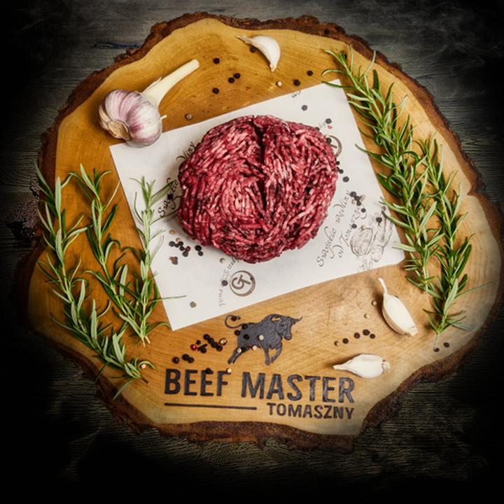 Jak wybrać najlepszą wołowinę na burgera, aby uniknąć suchych i mdłych mięs?