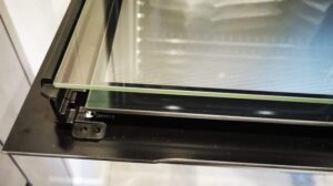 Jak bezpiecznie wyjąć szybę z piekarnika Electrolux – prosta instrukcja krok po kroku