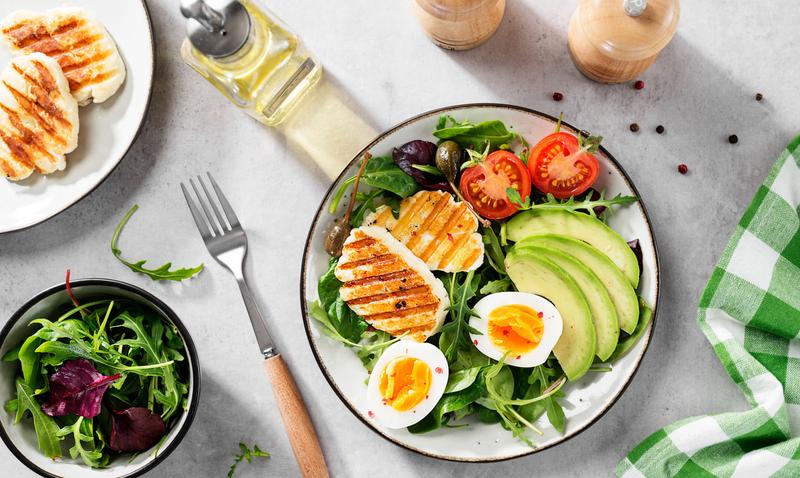 Szybki i łatwy przepis na sałatkę