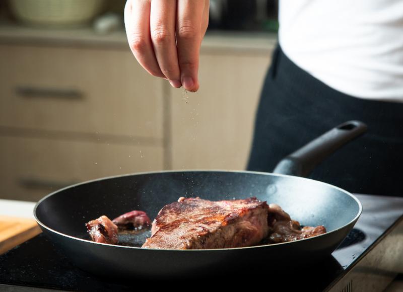 Techniki smażenia w domowej kuchni