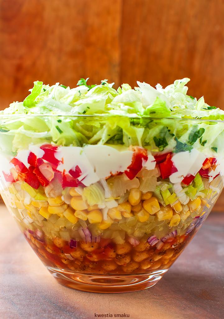 Zdrowe dodatki do sałatki